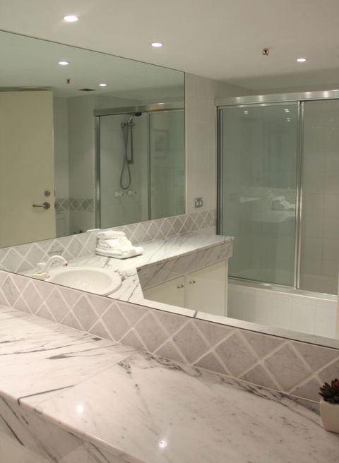 De Ville Apartments - Port Augusta Accommodation 3