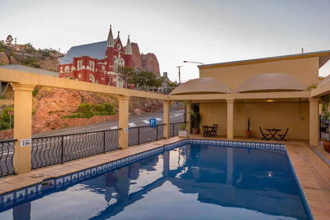 The Robert Towns - Port Augusta Accommodation 11