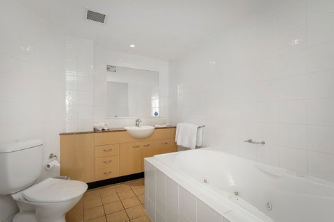 Kirra Beach Apartments - Port Augusta Accommodation 30