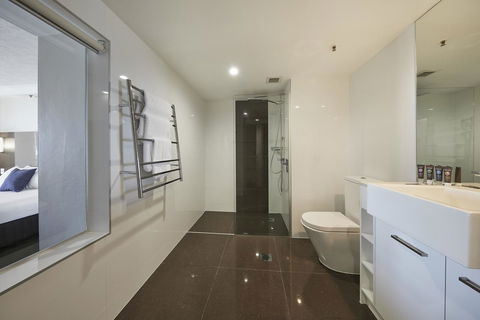 Novotel Surfers Paradise - Port Augusta Accommodation 30