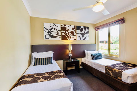 Ambassador On Ruthven - Port Augusta Accommodation 24