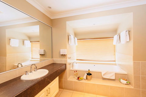 Ambassador On Ruthven - Port Augusta Accommodation 8