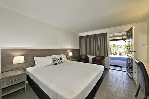 Smart Motels Bert Hinkler - Port Augusta Accommodation 24