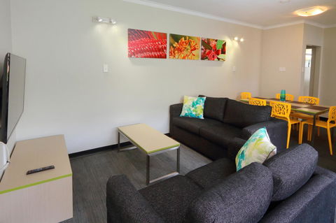 Palm Beach Hotel - Port Augusta Accommodation 21