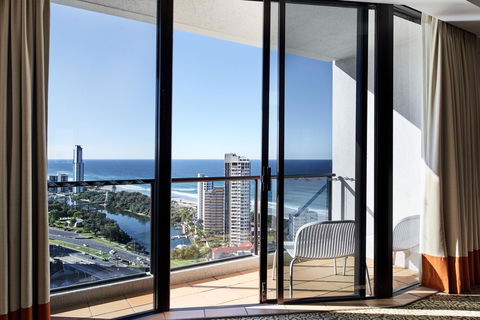 JW Marriott Gold Coast Resort & Spa - Port Augusta Accommodation 27
