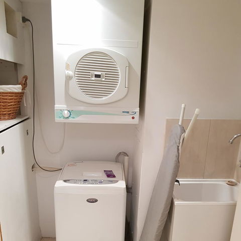Gemini Court Holiday Apartments - Port Augusta Accommodation 27
