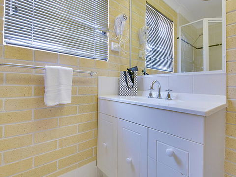 Murray Street Apartments - Port Augusta Accommodation 14