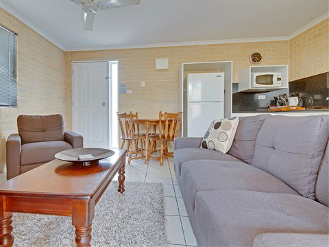 Murray Street Apartments - Port Augusta Accommodation 35