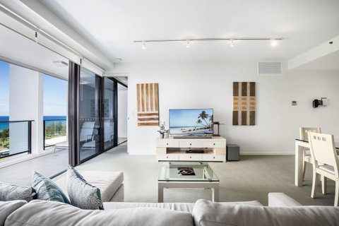 Ultra Broadbeach - Port Augusta Accommodation 36