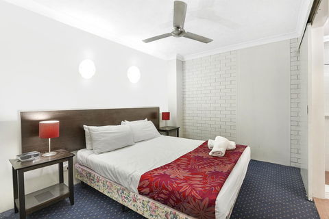 Broadbeach Travel Inn Apartments - Port Augusta Accommodation 33