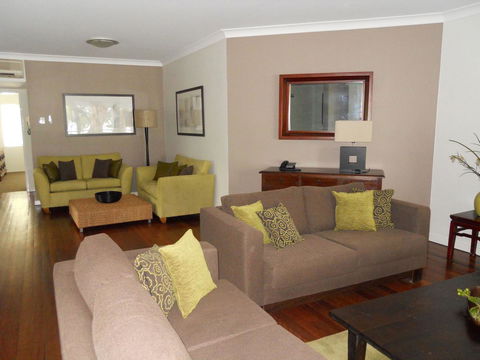 BeachView Apartments At Villa Paradiso - Port Augusta Accommodation 35