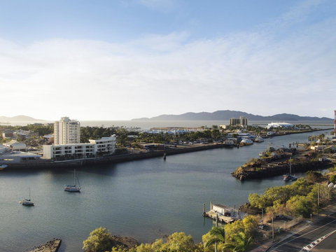 Oaks Townsville Metropole Hotel - Port Augusta Accommodation 3