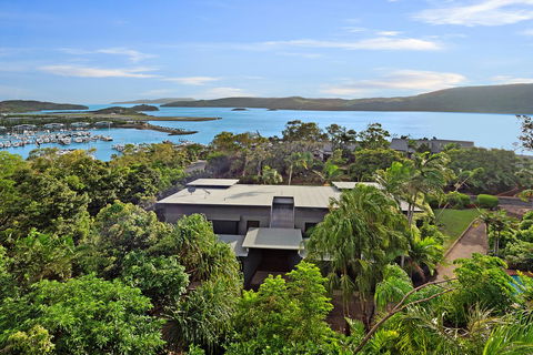 Oasis Apartments On Hamilton Island By HIHA - Port Augusta Accommodation 29