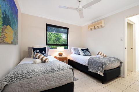 Oasis Apartments On Hamilton Island By HIHA - Port Augusta Accommodation 24