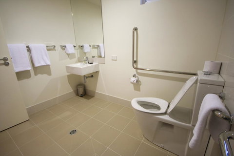 Domain Serviced Apartments - Port Augusta Accommodation 14