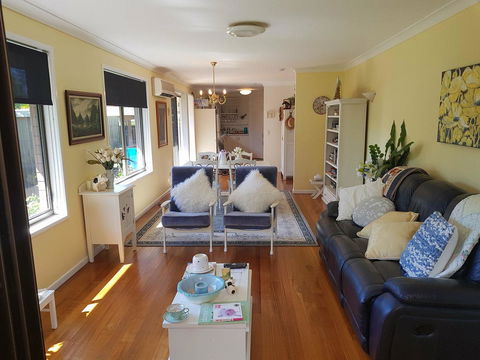 Manitzky Magic -B&B Home With Heart - Port Augusta Accommodation 10