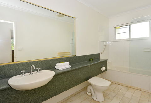 Driftwood Mantaray - Official Onsite Reception And Check In - Port Augusta Accommodation 7