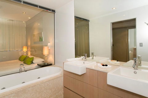 Ambience On Burleigh Beach - Port Augusta Accommodation 25