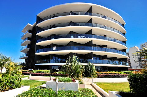 Ambience On Burleigh Beach - Port Augusta Accommodation 32