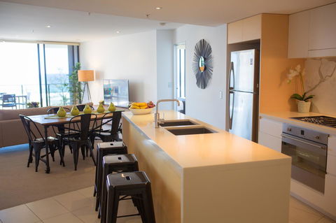 Ambience On Burleigh Beach - Port Augusta Accommodation 2