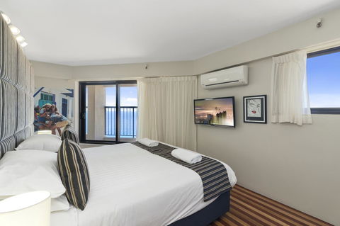Burleigh Esplanade Apartments - Port Augusta Accommodation 28