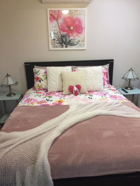 Shasta Place - Port Augusta Accommodation 1