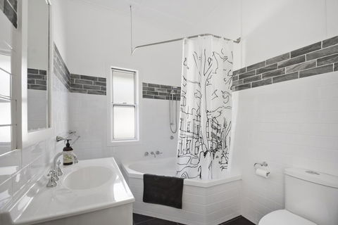 The Lighthouse - Port Augusta Accommodation 14