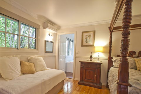 Curtis Falls Cottage - Port Augusta Accommodation 20