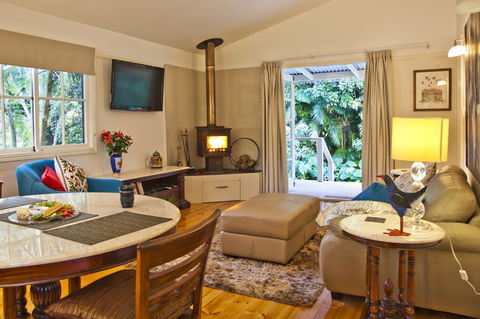 Curtis Falls Cottage - Port Augusta Accommodation 13