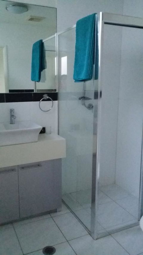 Sutton's Beach Unit - Port Augusta Accommodation 10