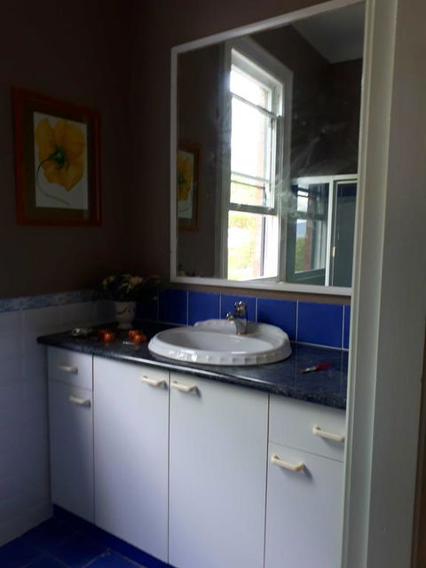 Willowgate Hall Luxury Hosted B&B - Port Augusta Accommodation 3
