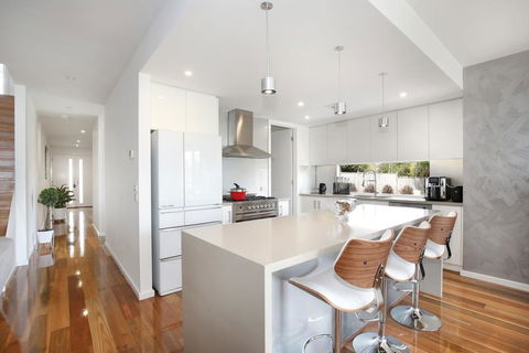 Xus Residence - Port Augusta Accommodation 3