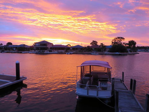 Yunderup Canal Getaway - Port Augusta Accommodation 2