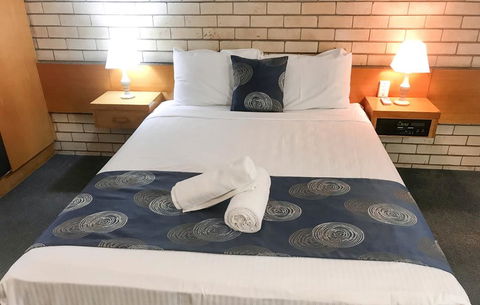 ZED MOTELS Tropical Gateway - Port Augusta Accommodation 2