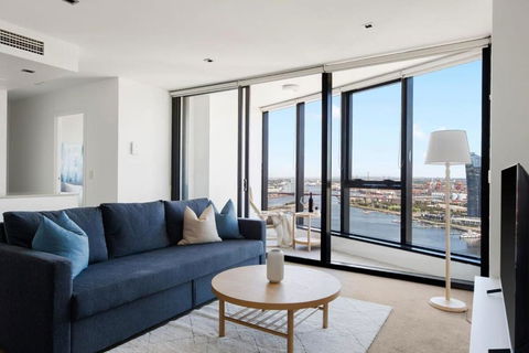 A 2BR Apt With Amazing Harbor Views FREE Parking - Port Augusta Accommodation 4
