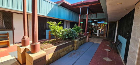 A Railway Lodge - Port Augusta Accommodation 3