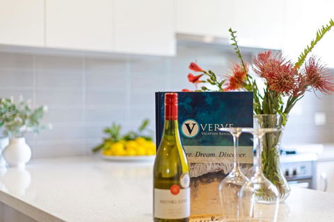 A Stones Throw - Port Augusta Accommodation 4