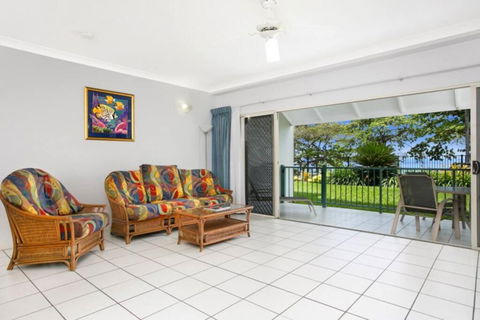 Absolute Beachfront Apartment - Port Augusta Accommodation 0