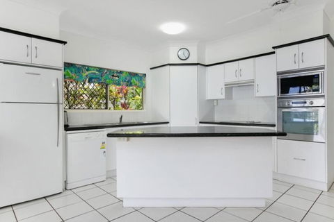 Absolute Beachfront Apartment - Port Augusta Accommodation 1