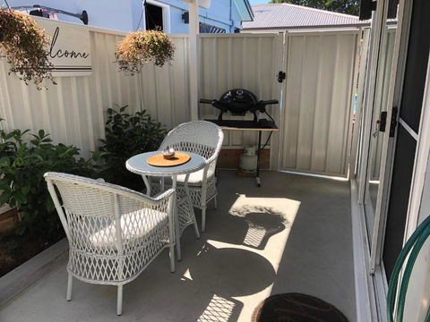 Agapi On Cambridge - Port Augusta Accommodation 3