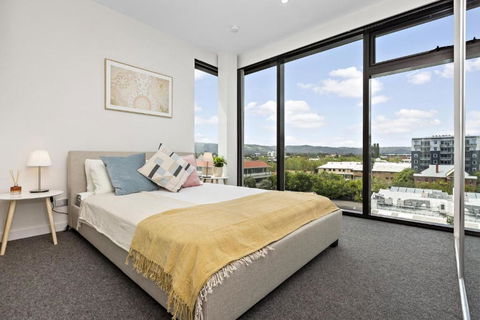 Ambrosia - East End Hillside Haven - Port Augusta Accommodation 0