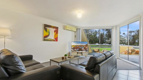Albacore - Port Augusta Accommodation 0