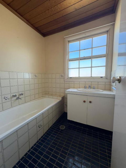 Albury Classic Motor Inn - Port Augusta Accommodation 3