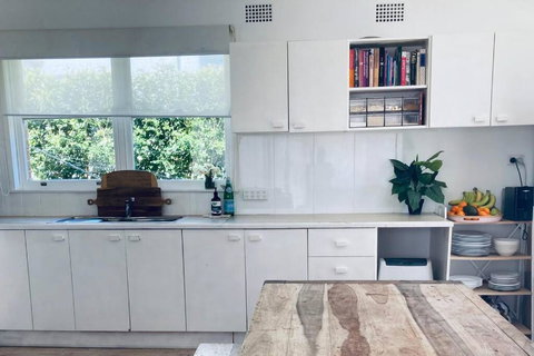 Alkira House Freshwater Beach 5 Mins To Manly - Port Augusta Accommodation 3