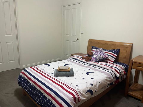 Amazing Private Bedrooms In Doncaster East Near School - Port Augusta Accommodation 1