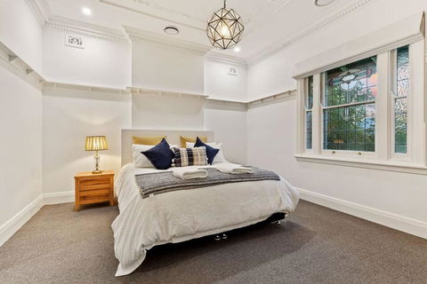 Ambience On Crampton - Port Augusta Accommodation 1