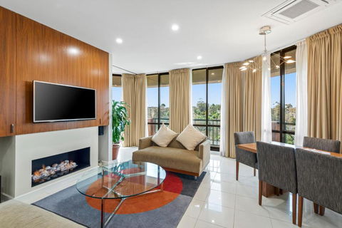 Amora Hotel Riverwalk Melbourne - Port Augusta Accommodation 1