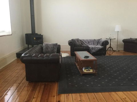 Angaston Masonic Lodge - Port Augusta Accommodation 1