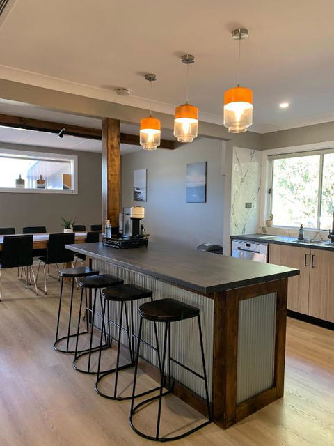 Anna Bay Beach House With Plunge Pool, Air Hockey, PS4, Close To Shops - Port Augusta Accommodation 1