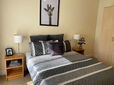 Apartment 144 Mount Gambier - Port Augusta Accommodation 3